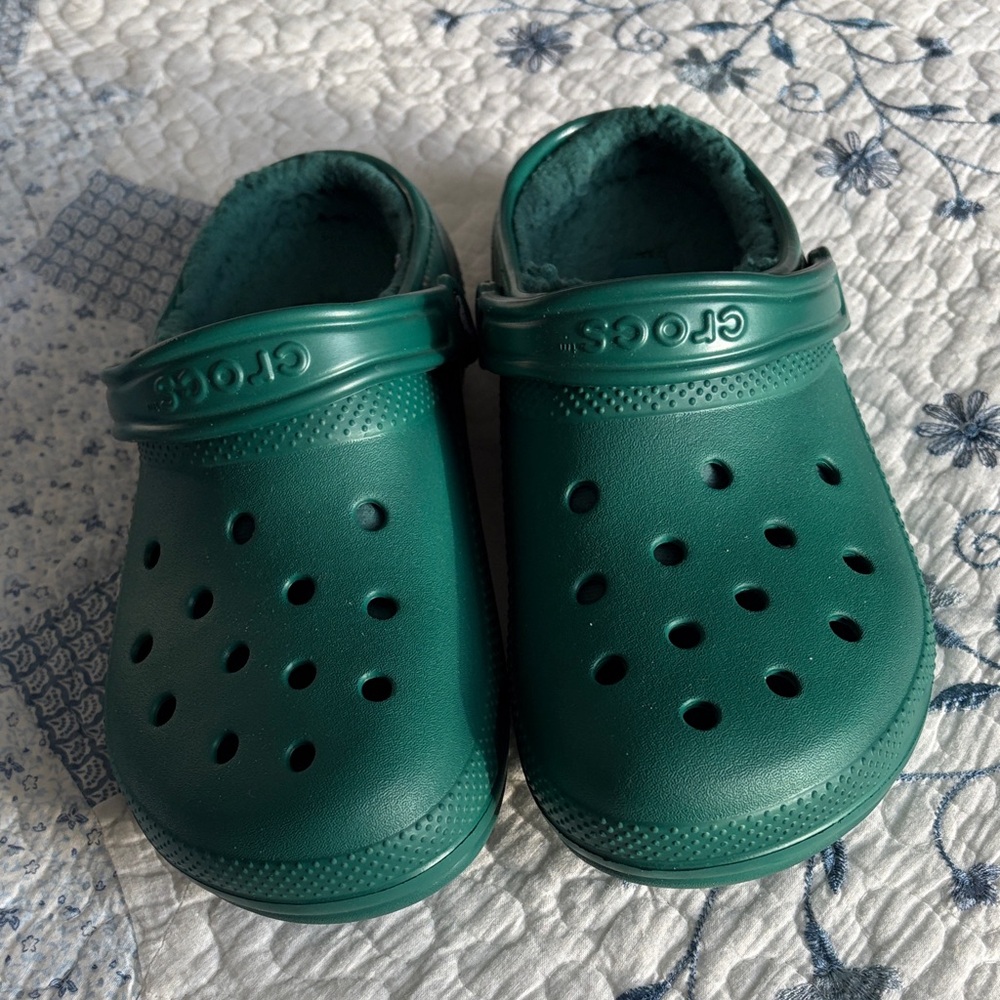 Lined Crocs